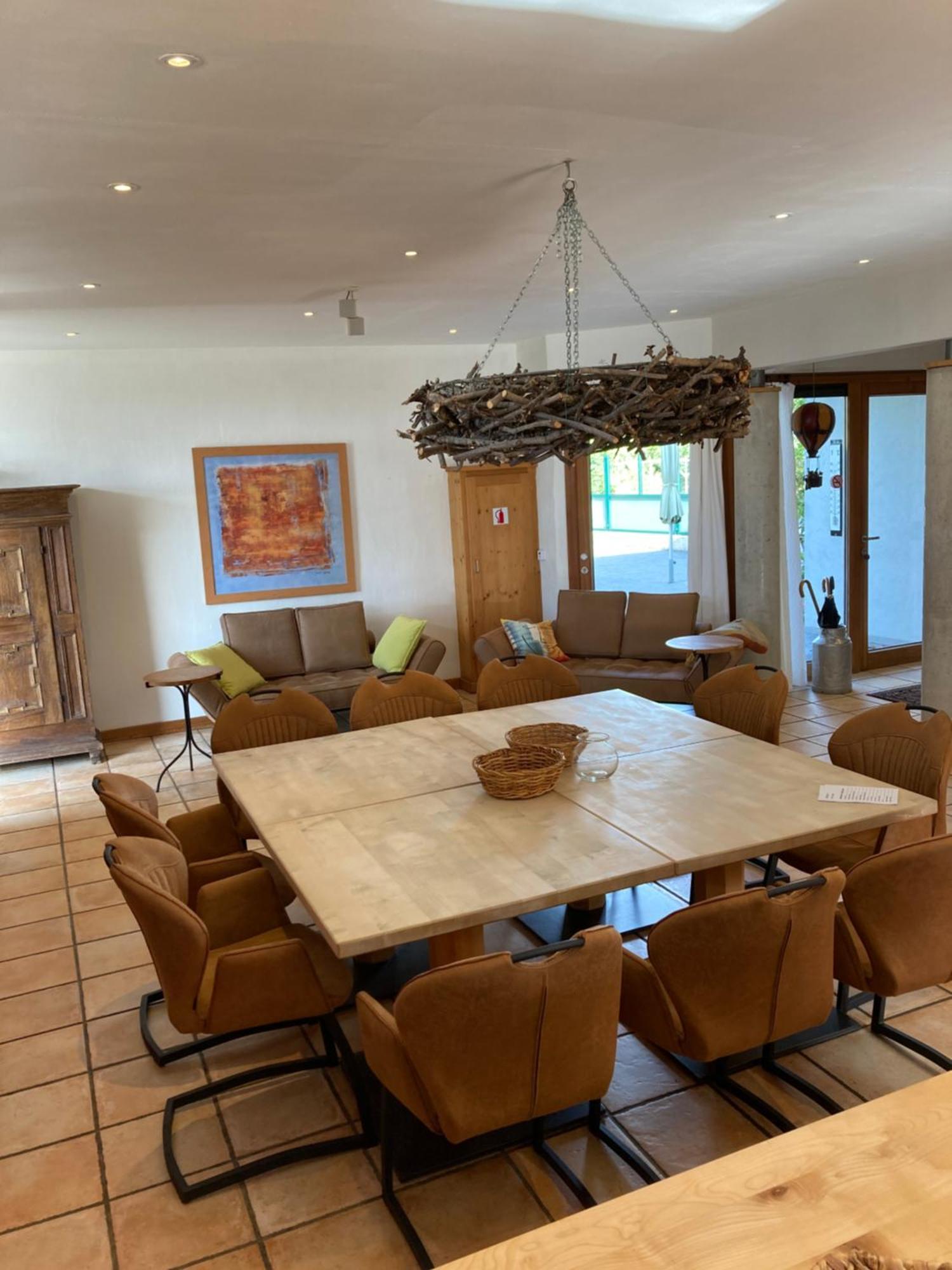 Paulis Cozy 4-Bedroom Vacation Home - With 4 Bathrooms Sun Terrace & Sauna, Nice To Hike & Bike, To Chil & Meet Bullange Zewnętrze zdjęcie
