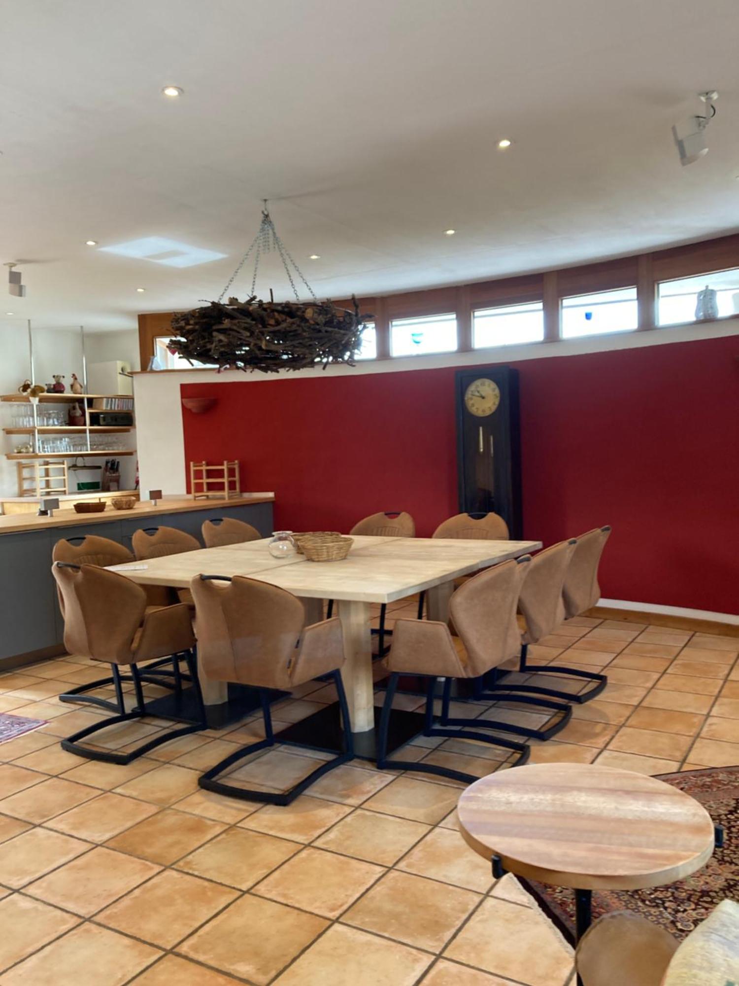 Paulis Cozy 4-Bedroom Vacation Home - With 4 Bathrooms Sun Terrace & Sauna, Nice To Hike & Bike, To Chil & Meet Bullange Zewnętrze zdjęcie