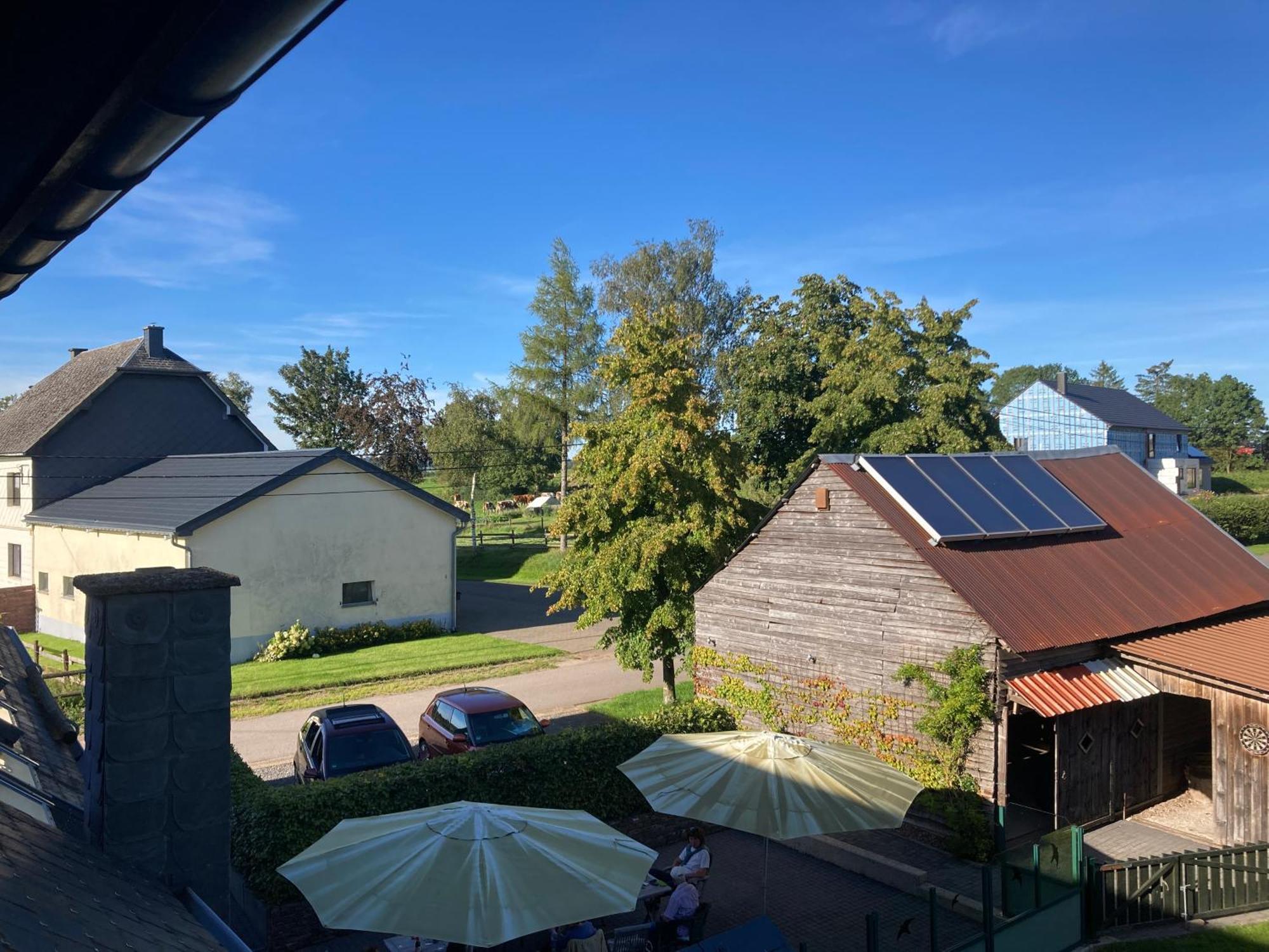 Paulis Cozy 4-Bedroom Vacation Home - With 4 Bathrooms Sun Terrace & Sauna, Nice To Hike & Bike, To Chil & Meet Bullange Zewnętrze zdjęcie